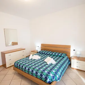 Ristrutturato Con Terrazzo Appartamento Varazze